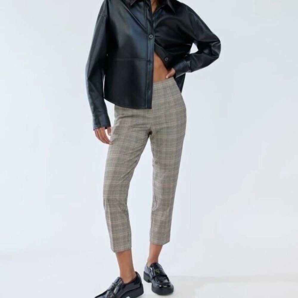 Aritzia Babaton Black Brown Plaid Straight Pull On Pants